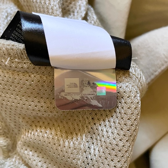 The North Face Men’s Paramount Trail Convertible Pants - Picture 8 of 9